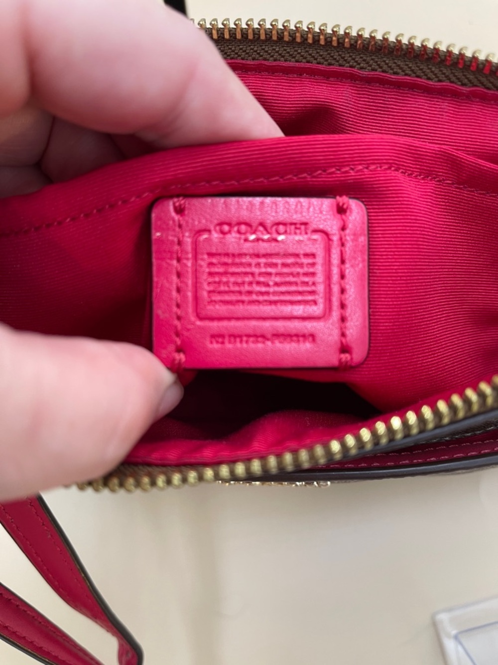 Coach Brown Signature Crossbody with Pink Trim and Removable Pouch Gold Zip - Picture 2 of 10